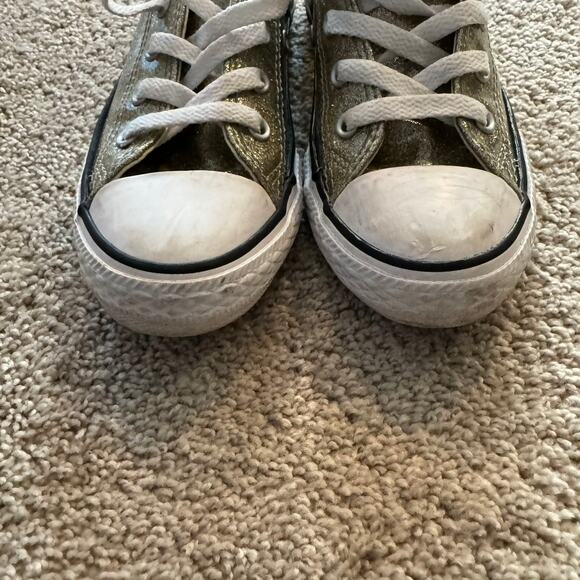 Converse Chuck Taylor Girls Gold Glitter Smooth Low Top Sneakers Size 13 - Picture 3 of 10